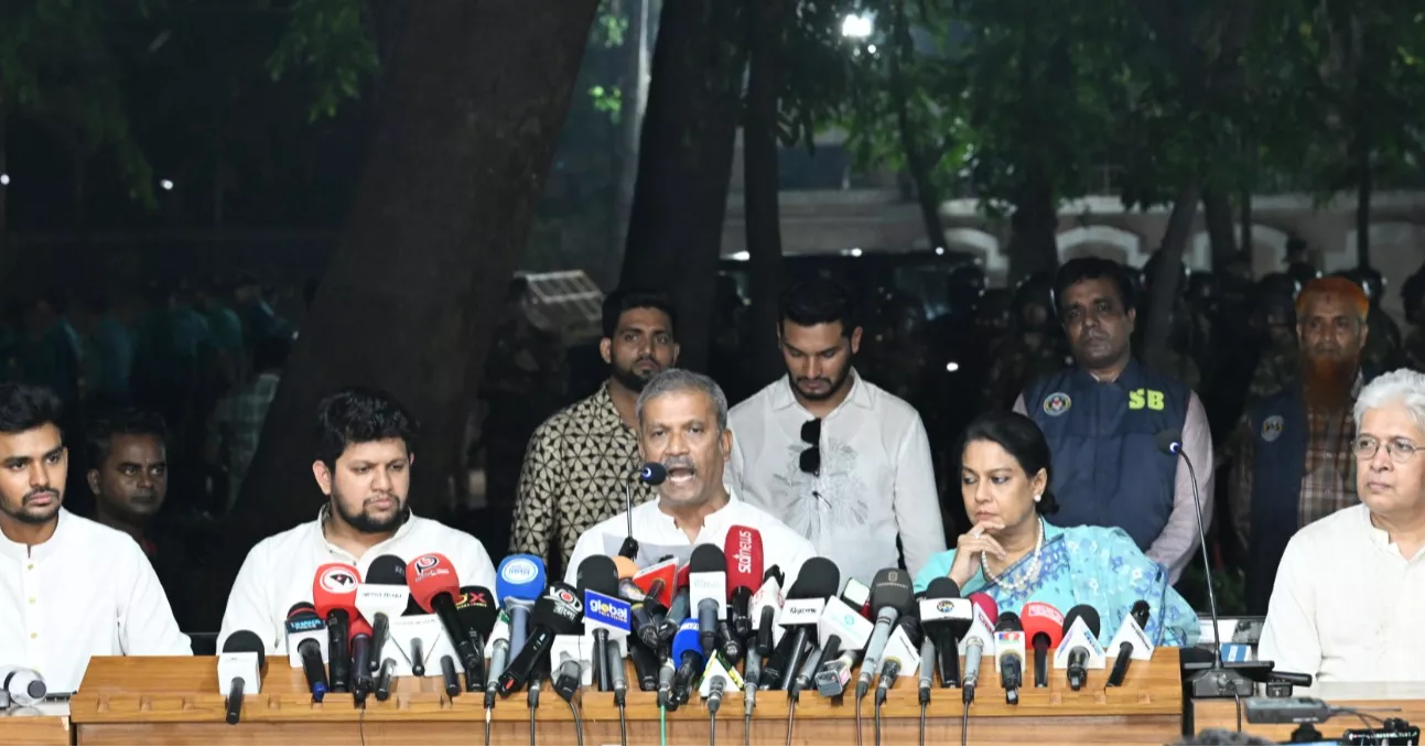 Govt decides to ban all Awami League activities under Anti-Terrorism Act pending its trial for crimes
