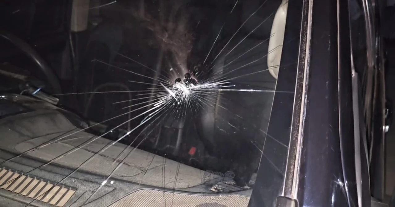 Chhatra Dal activists allegedly attack Shariatpur police station over seized motorbikes