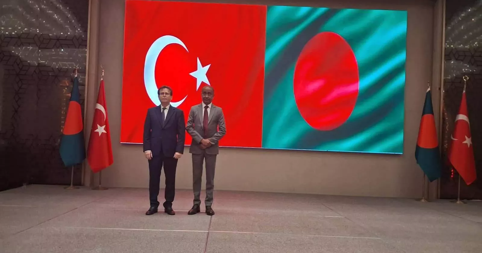 Turkish Ambassador hosts reception on 103rd anniversary of Republic of Türkiye