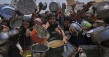 Israel announces daily ‘tactical pause’ in parts of Gaza to ease humanitarian crisis