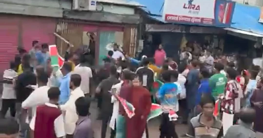 Clashes, vandalism over BNP founding anniversary programme in Cumilla