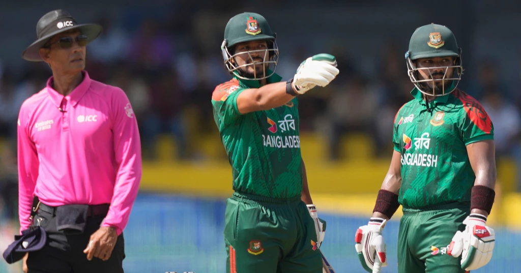 Parvez falls after maiden fifty as Bangladesh build slowly 