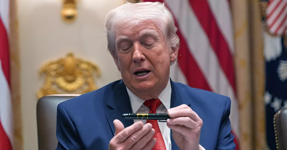 US ready for war again if Iran deal fails, Trump warns