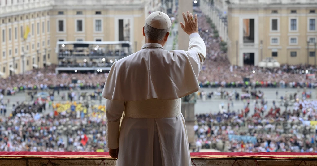 Mother's Day: Pope Leo XIV calls for peace in Ukraine and Gaza
