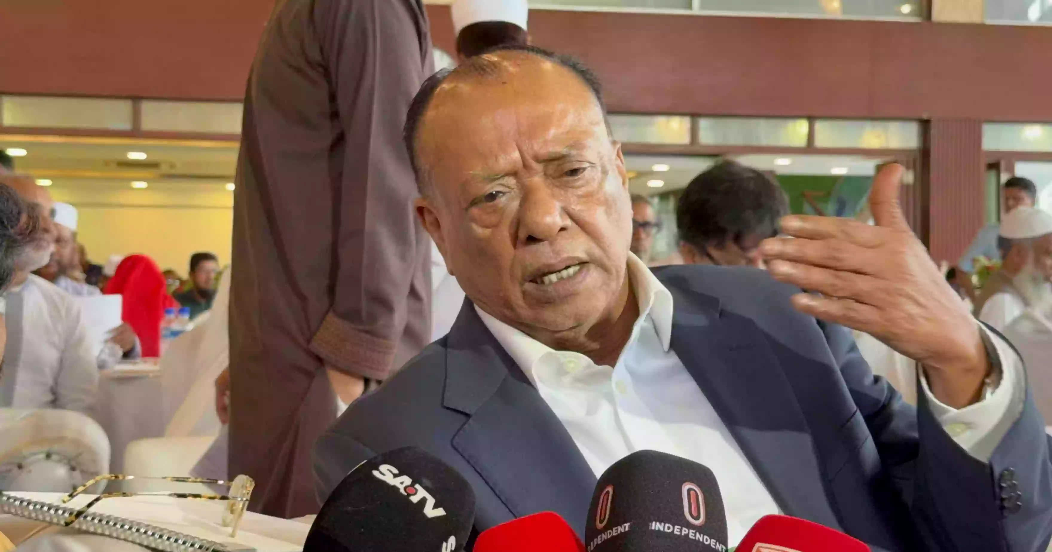 Khaleda Zia to contest election: BNP leader Mintoo