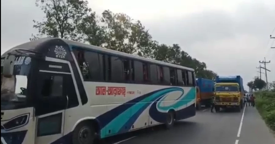 Dhaka-Ctg Highway sees 10-km gridlock in Cumilla