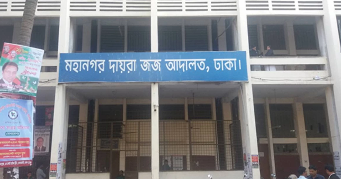2 cops among 3 get life imprisonment for murder
