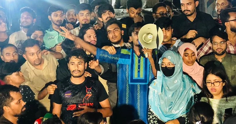 Hall-level student politics to remain banned: DU VC