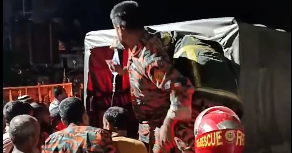 3 killed in truck-microbus collision in Kurigram