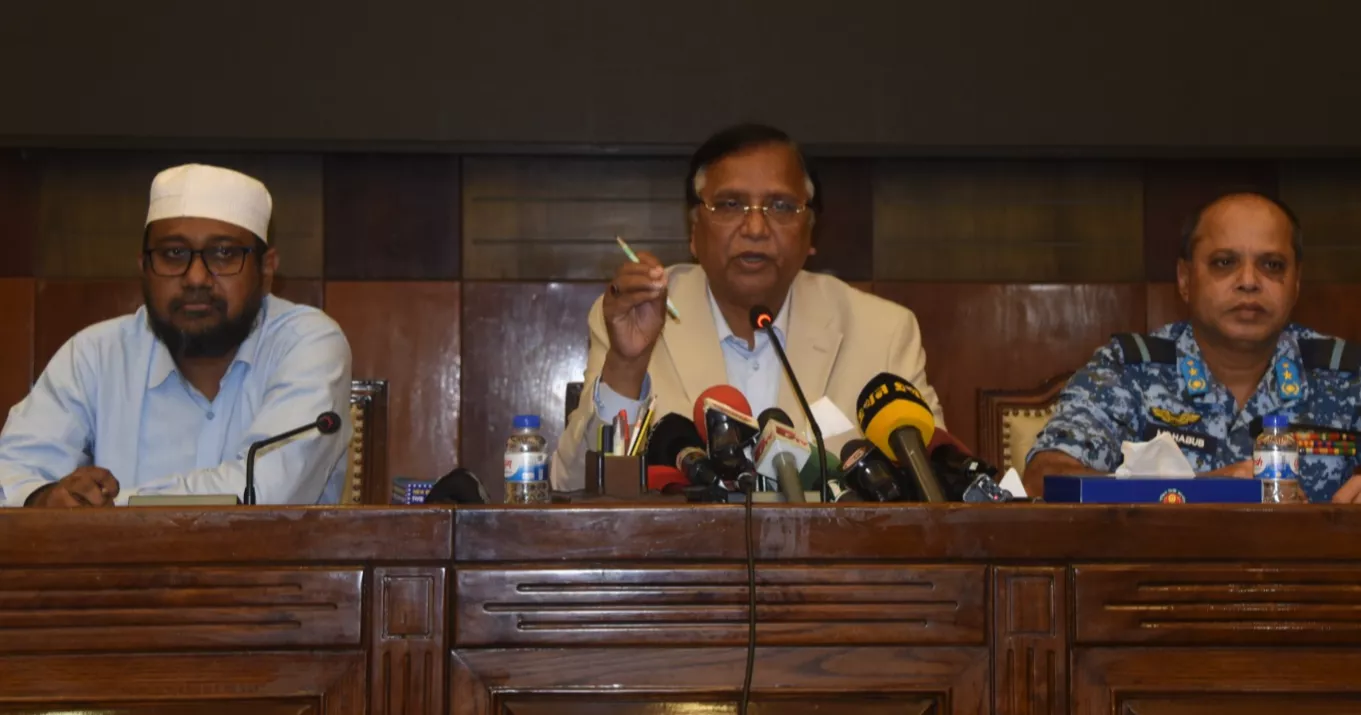 DSCC warns of license cancellation over overcharging, irregular waste collection