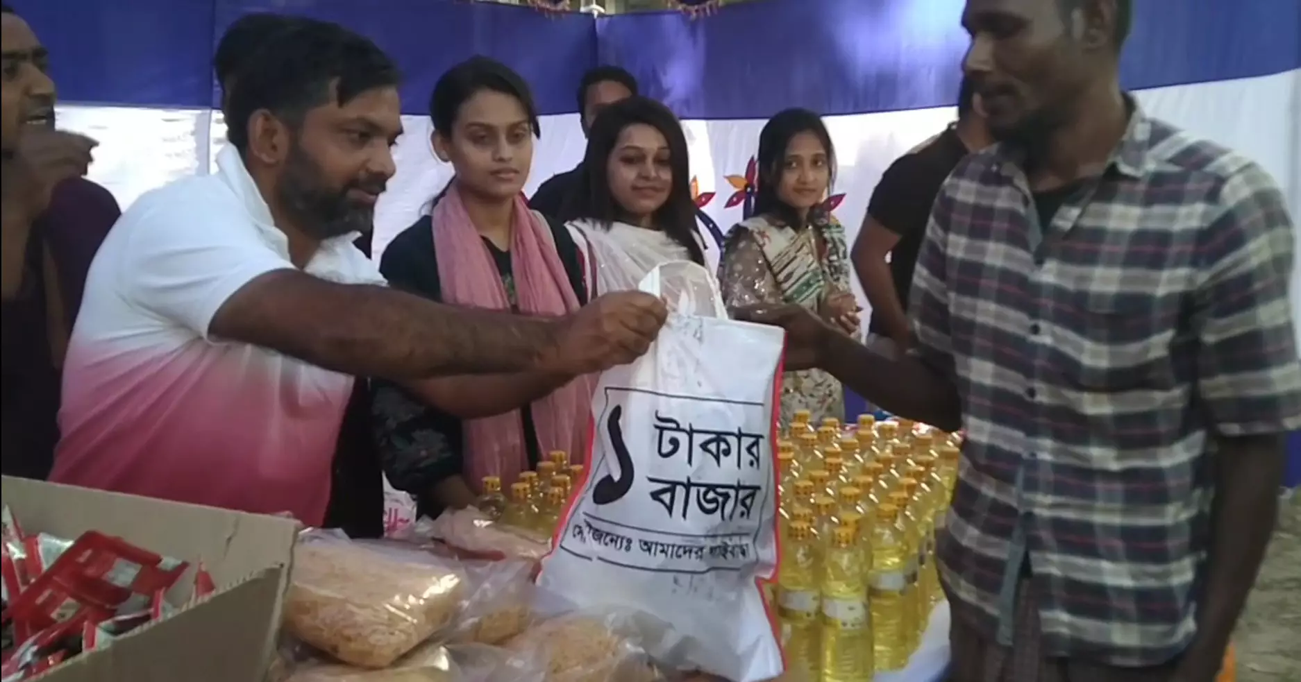 ‘Ek Takar Eid Bazar’ brings joy to marginalised communities in Gaibandha