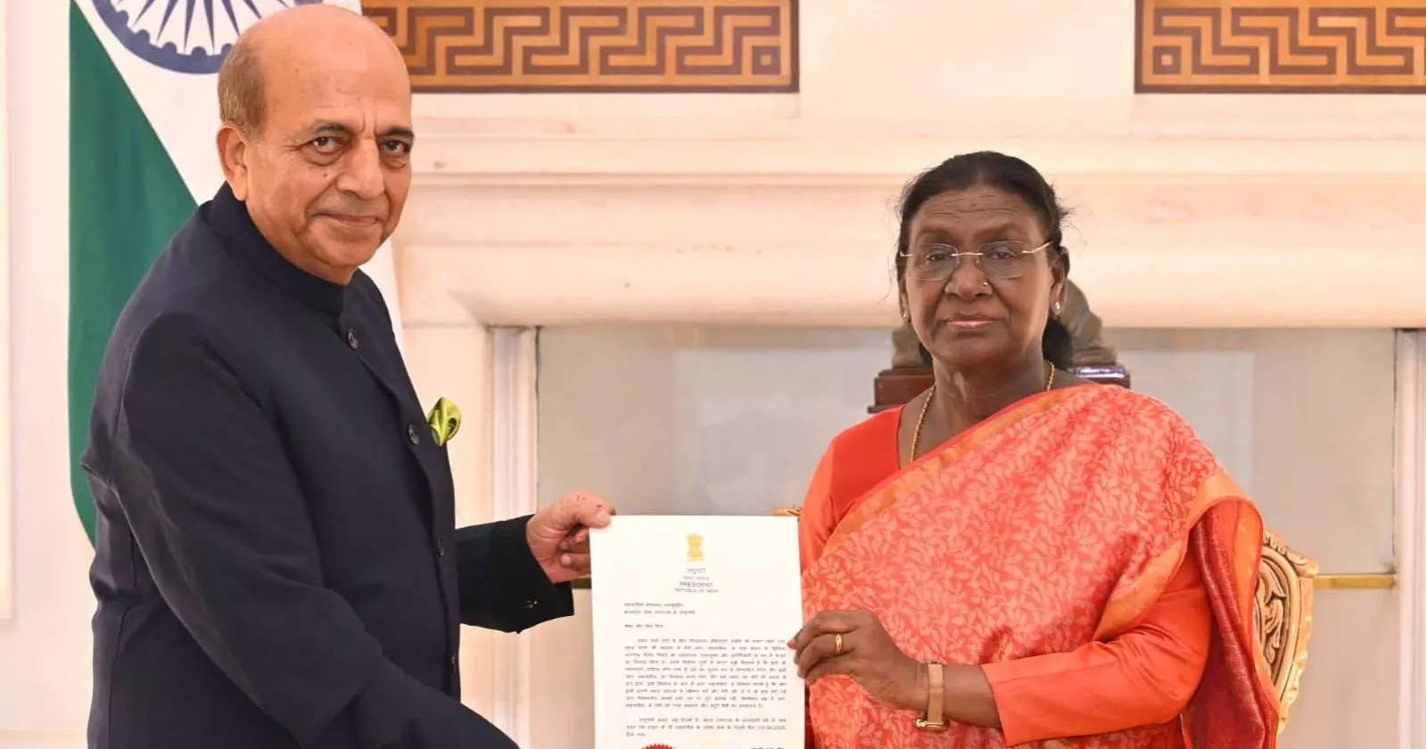 New Indian envoy Dinesh Trivedi arrives in Bangladesh through land route, underscoring border connectivity
