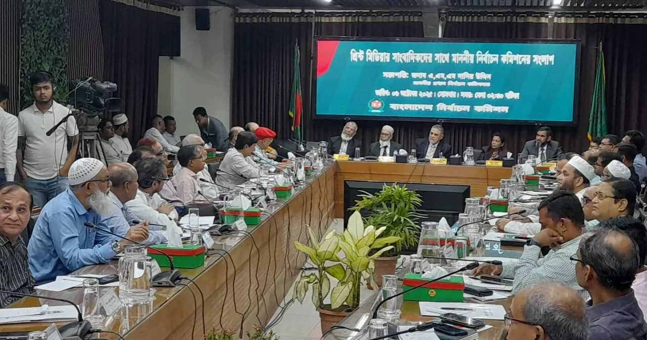 Senior journalists urge EC to deal with AI, social media abuse for fair polls