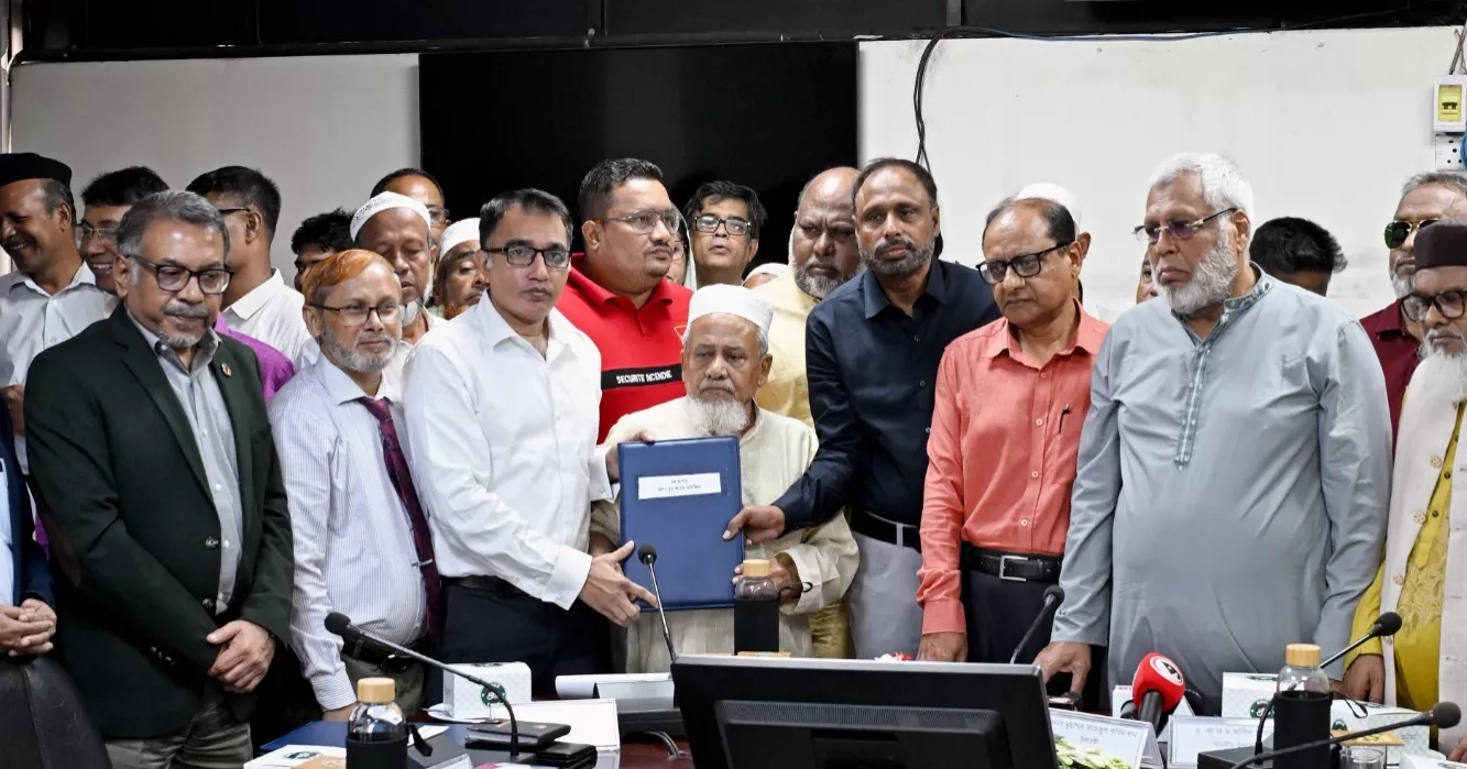 Two mosques and one temple receive land from Bangladesh Railway