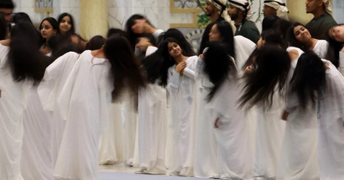 What is Al-Ayyala dance that welcomed Trump in Abu Dhabi?