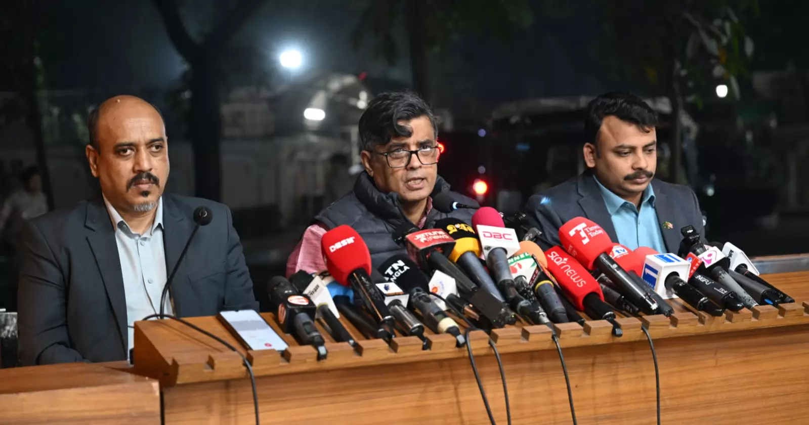 Govt says so-called PASHA election observers not to get EC cards