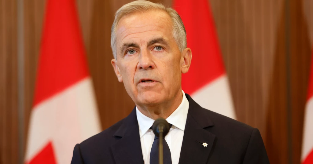 US and Canada fall deeper into trade war as talks collapse