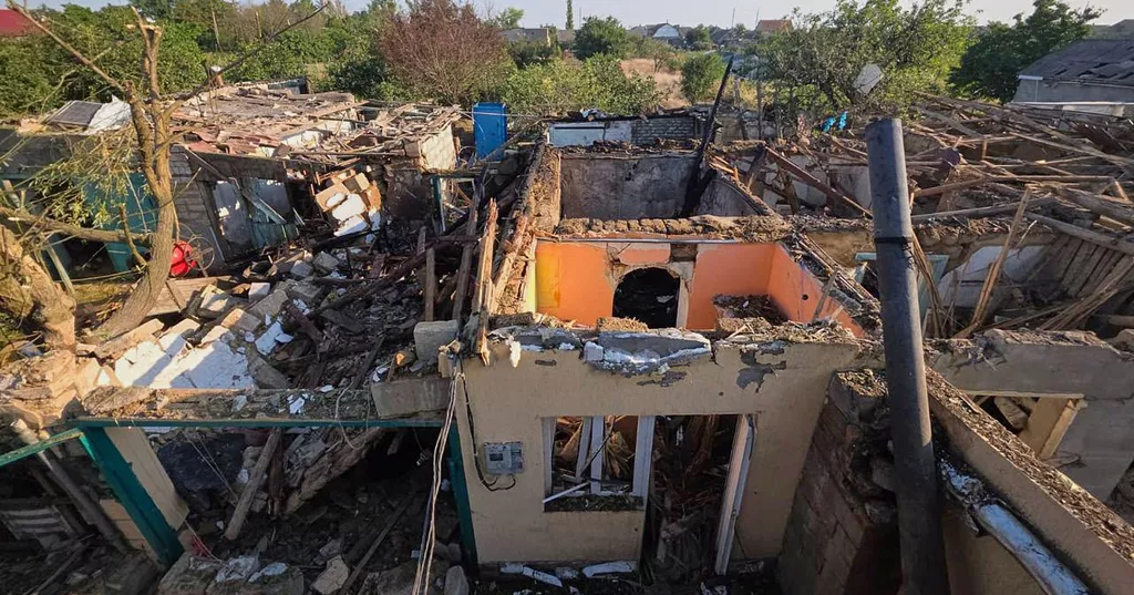 Russian, Ukrainian strikes kill at least five in each country