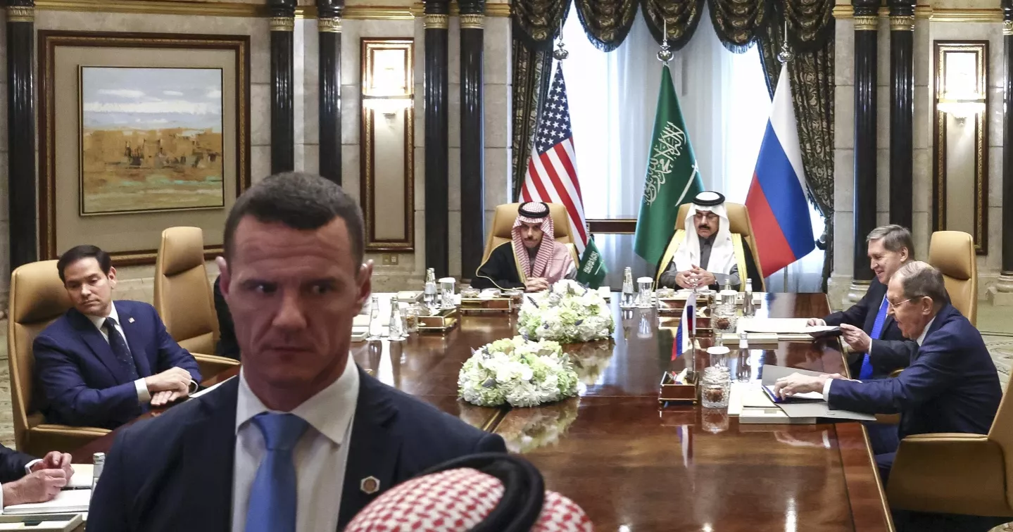 Ukrainians rally around their president after Trump seeks to denigrate him