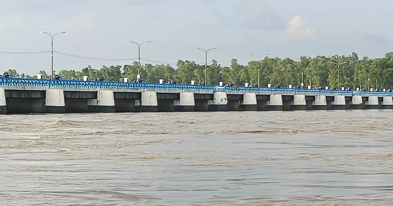 Teesta swells again, fresh flood feared in northern districts