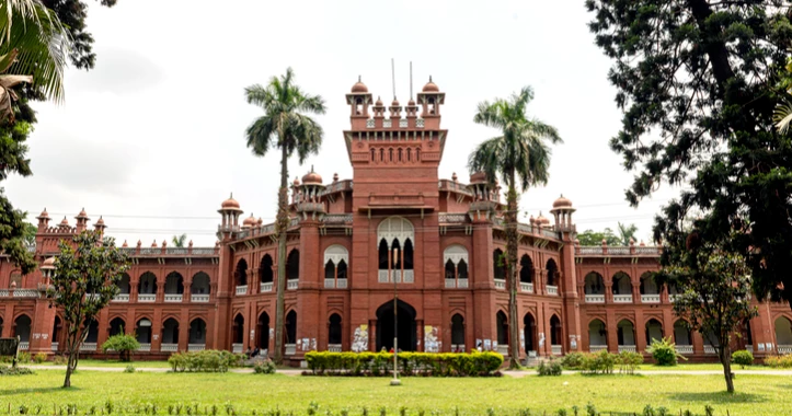 DU: In the hotbed of the culture war, is cultural space shrinking?