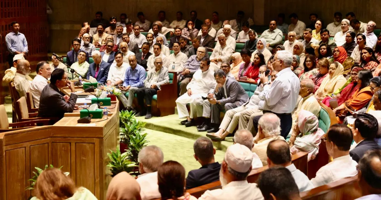 BNP parliamentary party meeting: PM takes tough stance against extortionists, land grabbers