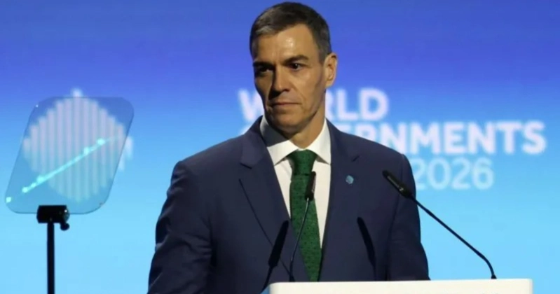 Spain moves to ban social media use for children under 16