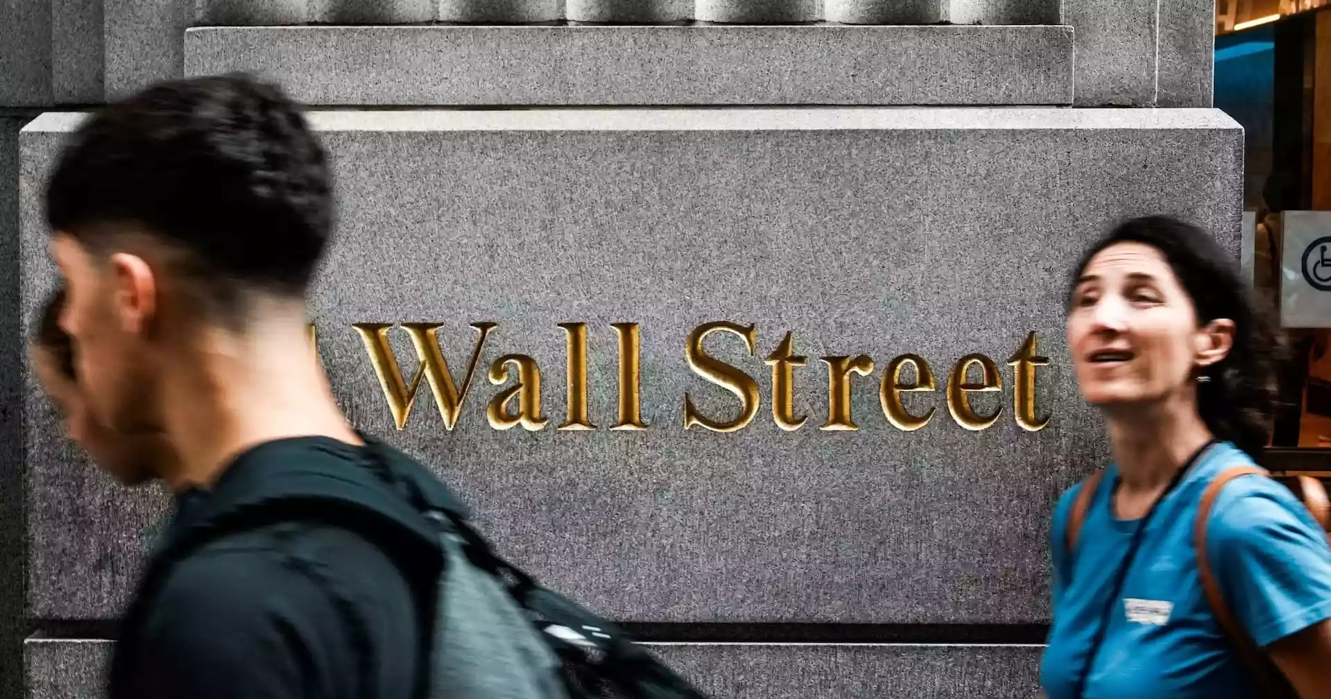 Wall Street week ahead: The market eyes the monthly jobs report