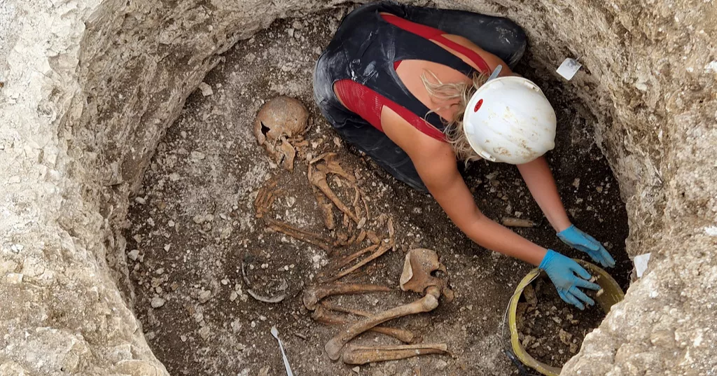 Ancient DNA reveals women’s key role in Celtic social networks in Britain