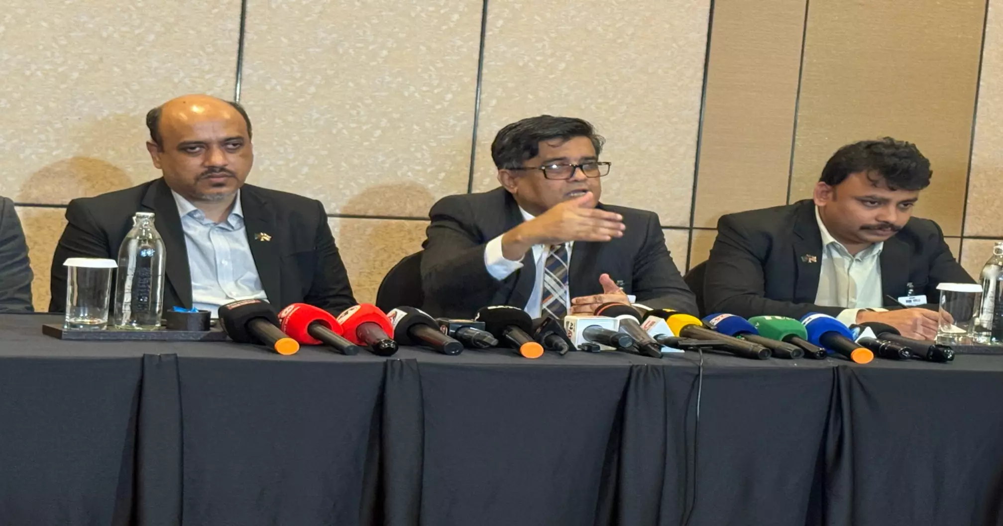 Dhaka strongly raises irregular migrant issues with KL: Shafiqul Alam