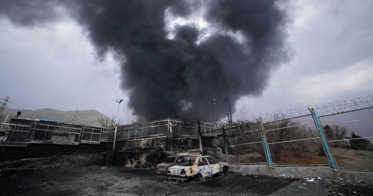 Global oil prices jump above $100 amid Iran war supply fears