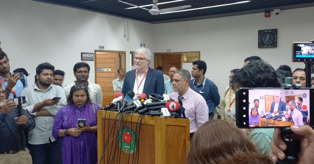 EC awaits official gazette on Awami League: CEC