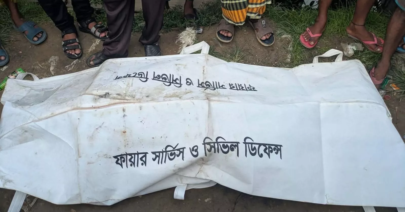 Body of man missing after falling from launch into Meghna recovered