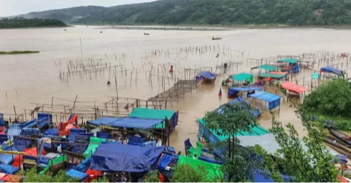 Flashflood likely in parts of Bangladesh as major rivers swell: FFWC