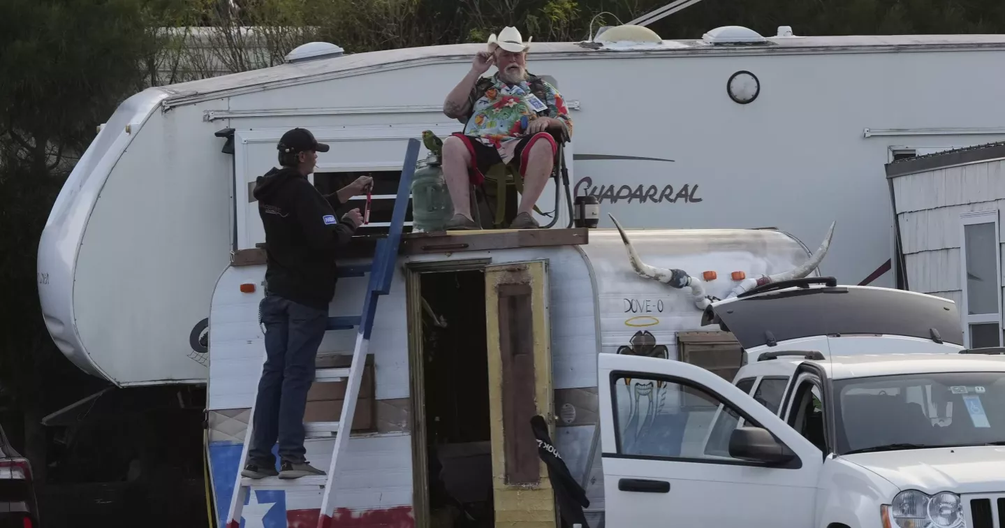 Last-minute problems with SpaceX's mega rocket Starship forces delay of latest test flight