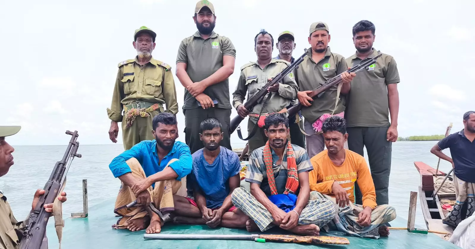 Forest guards exchange gunfire with robbers in Sundarbans; 4 rescued