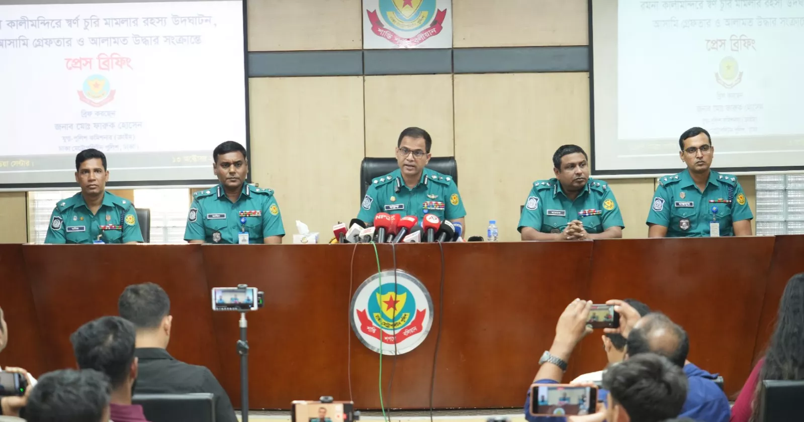 Couple among four arrested over gold theft from temples in Dhaka, N’ganj