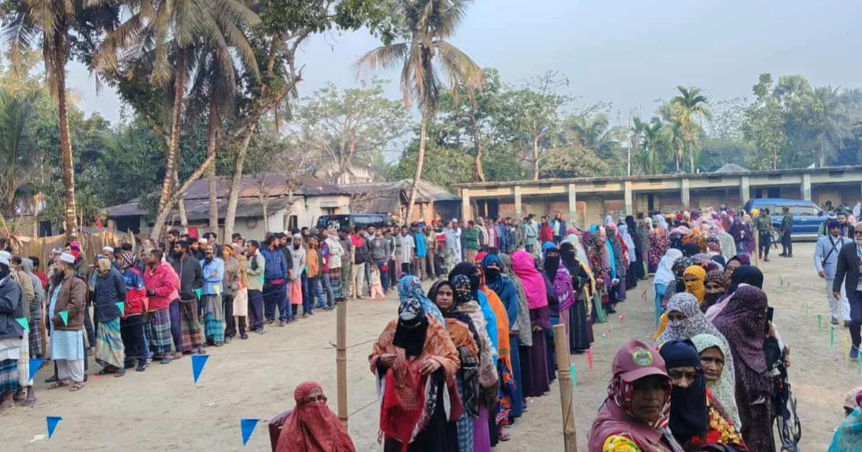 Bangladesh’s long walk to the ballot box; voting  begins at 7:30am