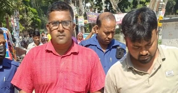 2 journalists arrested in extortion case in Jhenaidah