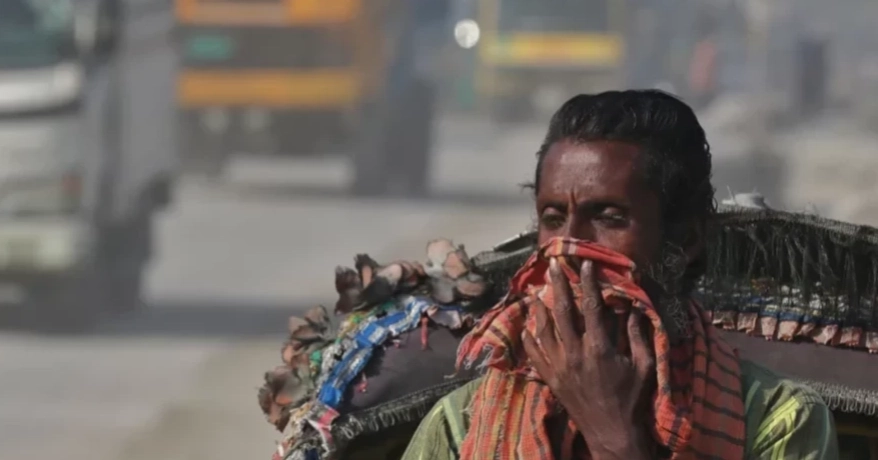 Dhaka’s air quality 3rd worst in the world this morning