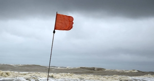 Maritime ports asked to hoist cautionary signal no 3