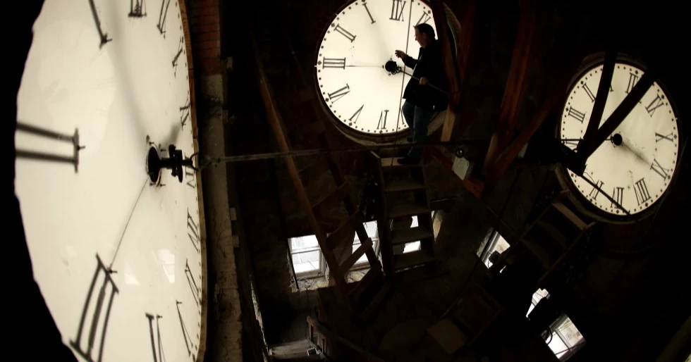 How springing forward to daylight saving time could affect your health — and how to prepare