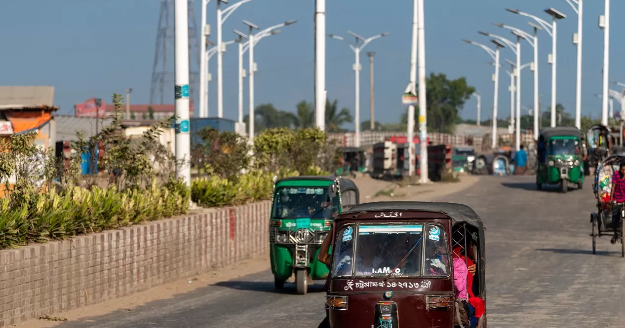 Dhaka’s air turns ‘moderate’ this morning