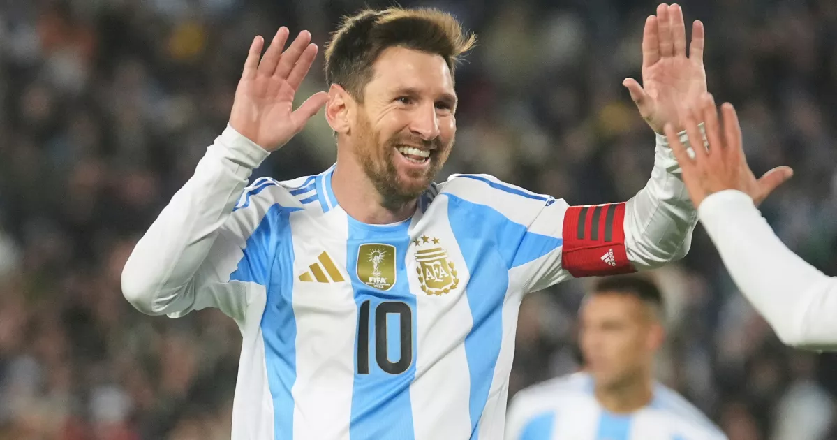 Messi scores twice in emotional farewell match for Argentina