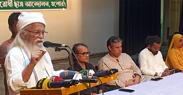 Farhad Mazhar says interim govt was 'elected,' brands 1972 constitution as Pakistani