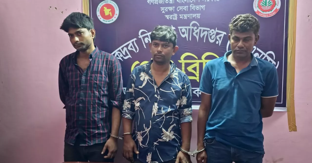 Policeman among 3 detained with Yaba pills in Cox’s Bazar