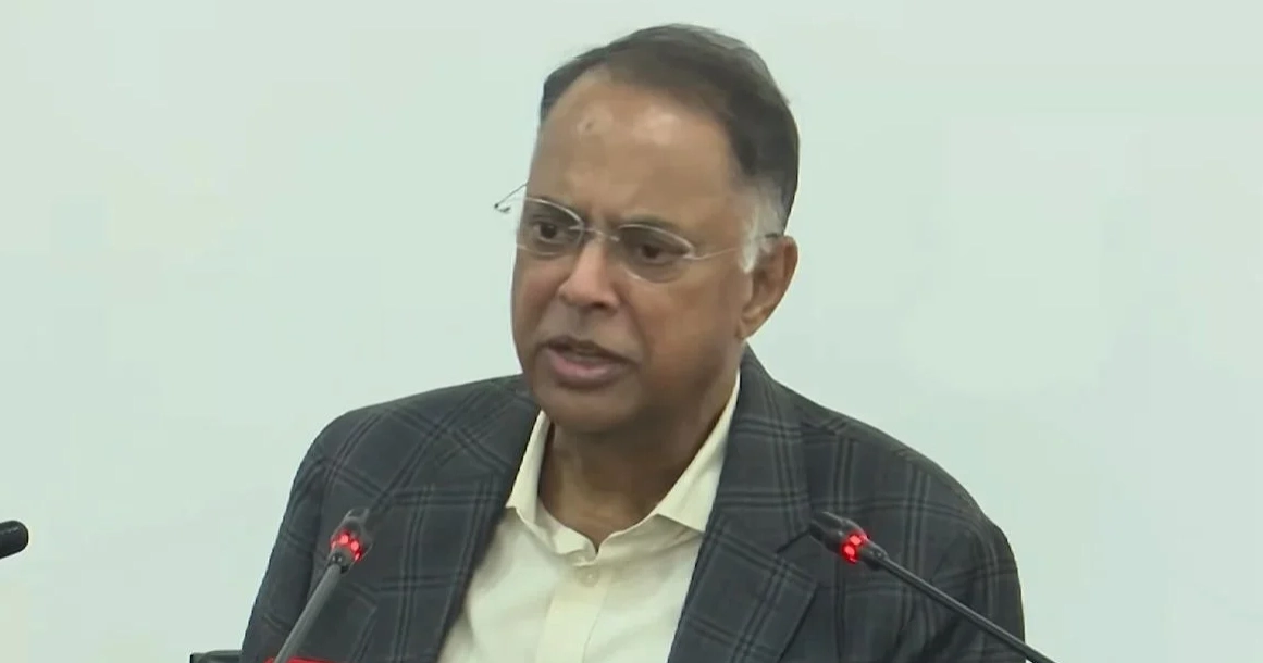 Govt steps up efforts to ease gas crisis, expand solar power: Energy Minister