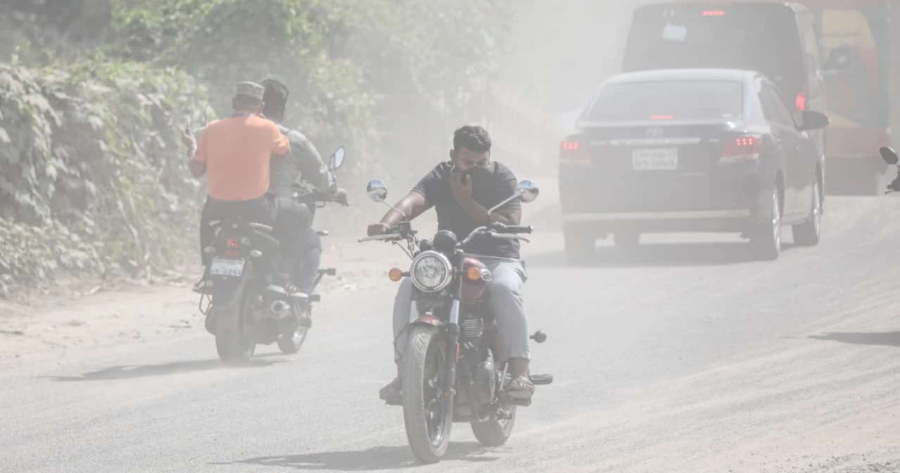 Dhaka's air quality 4th worst in the world this morning