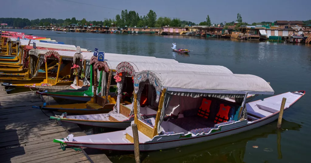 Kashmir tourism bears the brunt after tourist massacre and India-Pakistan military strikes