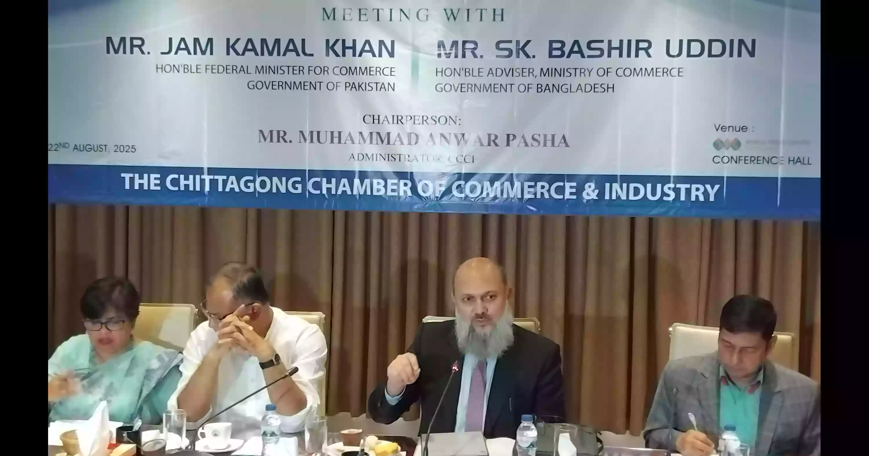 Pakistan to start direct flights with Bangladesh by end of 2025